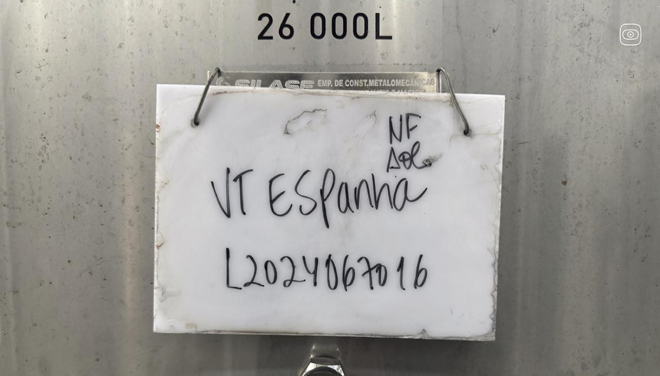  Portuguese wine tank filled with Spanish wine