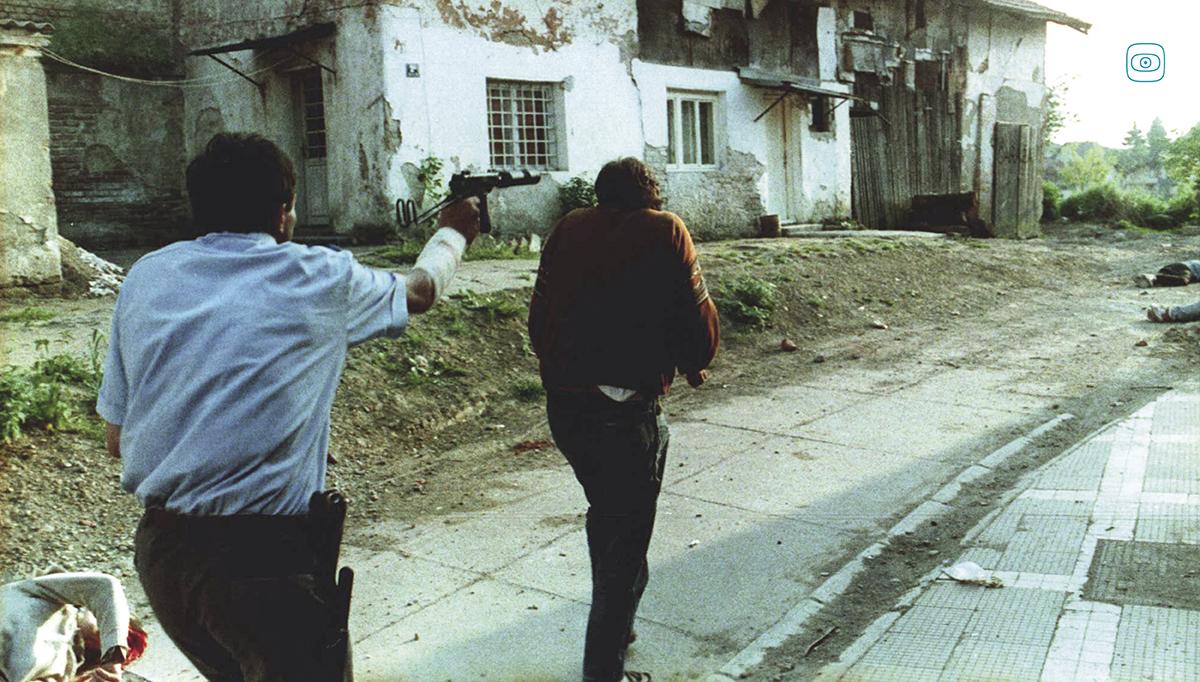 Killing for Photo Opportunity