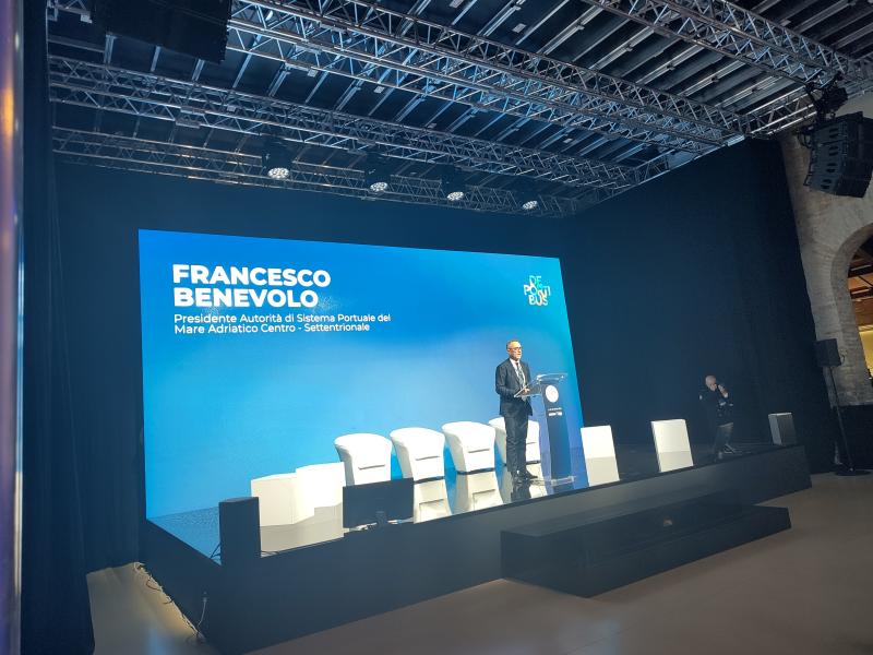 The unseen Israeli survaillance network under the greek sea