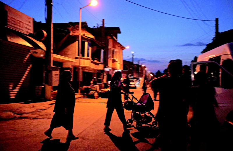 2 people from the Roma community