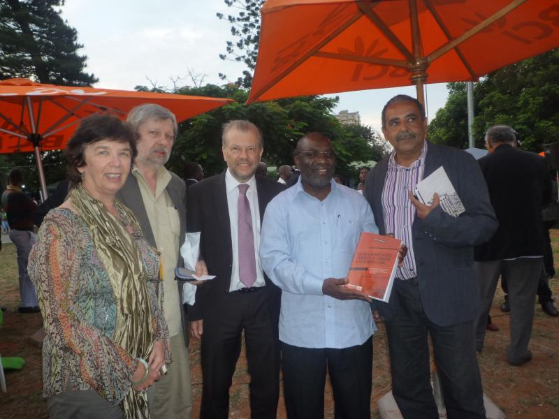 Livro Guido Convents da cultura Moçambiicana