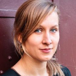 Katharina Finke journalist author