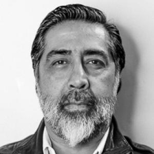 Boris Bezama