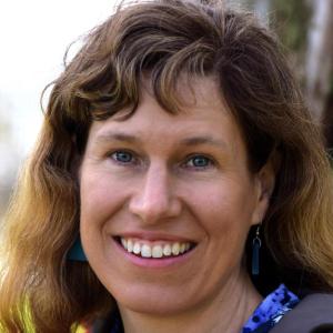 Lesley Evans Ogden