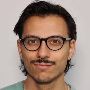 Adhik Arrilucea