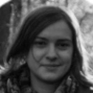 Charis Bastin