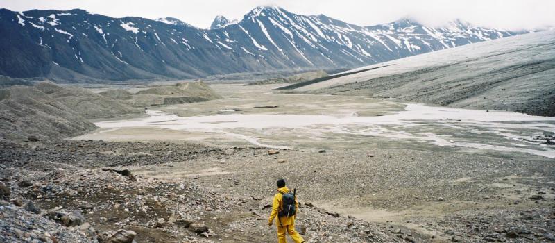 Svalbard at a Crossroads: Tourism Versus Nature Conservation